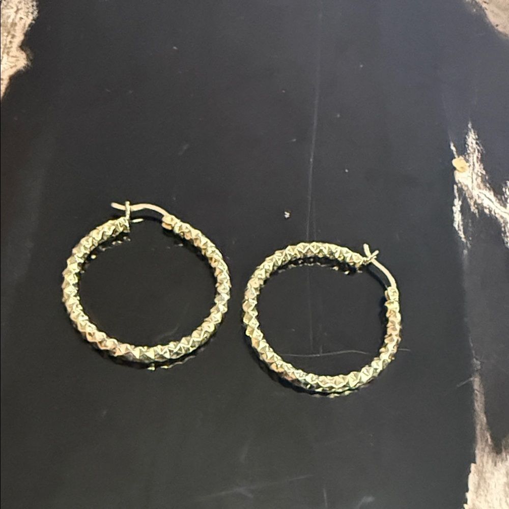 Elegant Gold Hoop Earrings Simple Gold Plated Hoop Earring BRAND NEW
